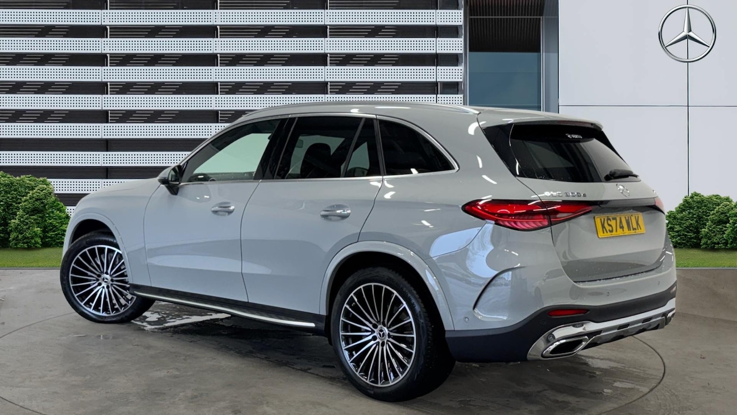 Used Mercedes-Benz GLC 2024 for sale - 77076994: Photo 2