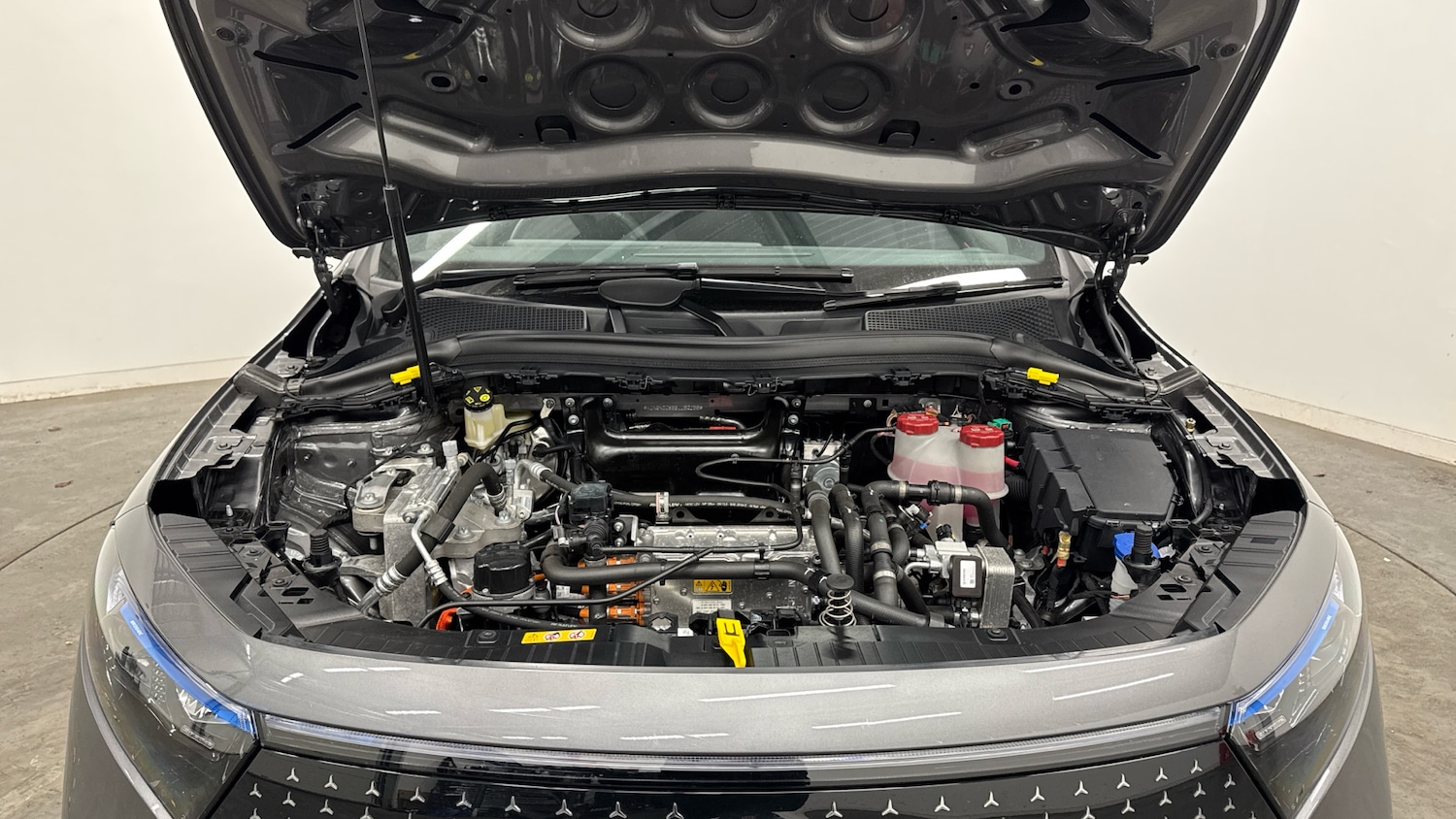 Used Mercedes-Benz EQA 2025 for sale - 77076962: Photo 8