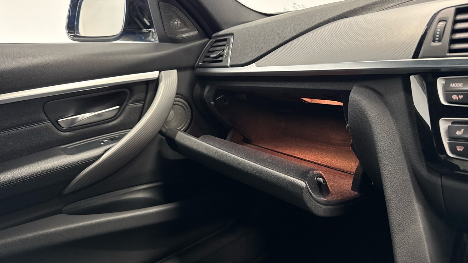 Used BMW 3 Series 2017 for sale - 78078040: Photo 37