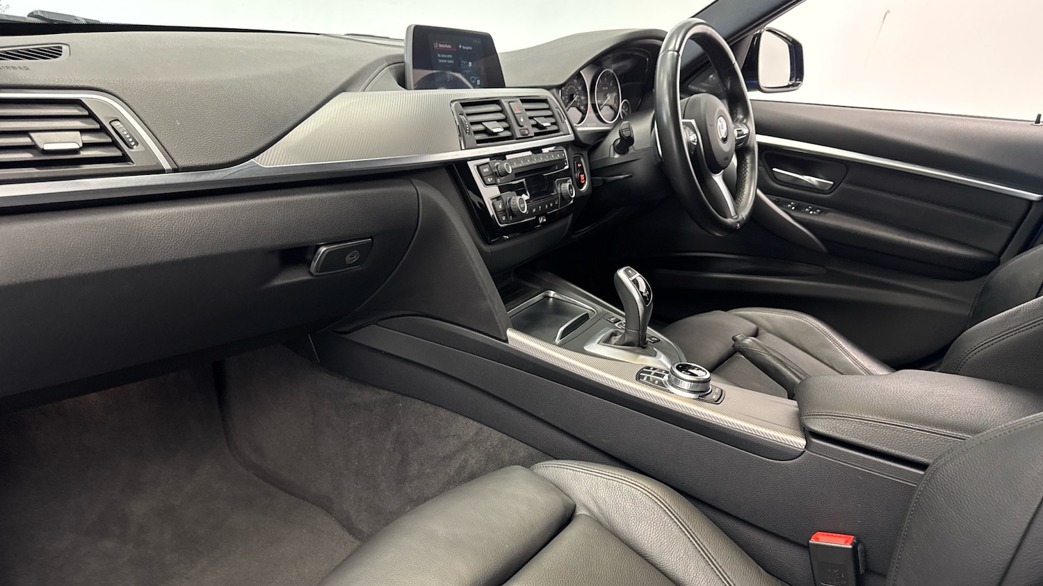 Used BMW 3 Series 2017 for sale - 78078040: Photo 9