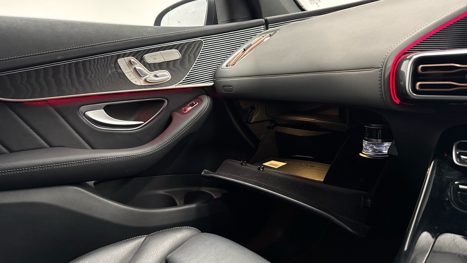 Used Mercedes-Benz EQC 2022 for sale - 76576495: Photo 36