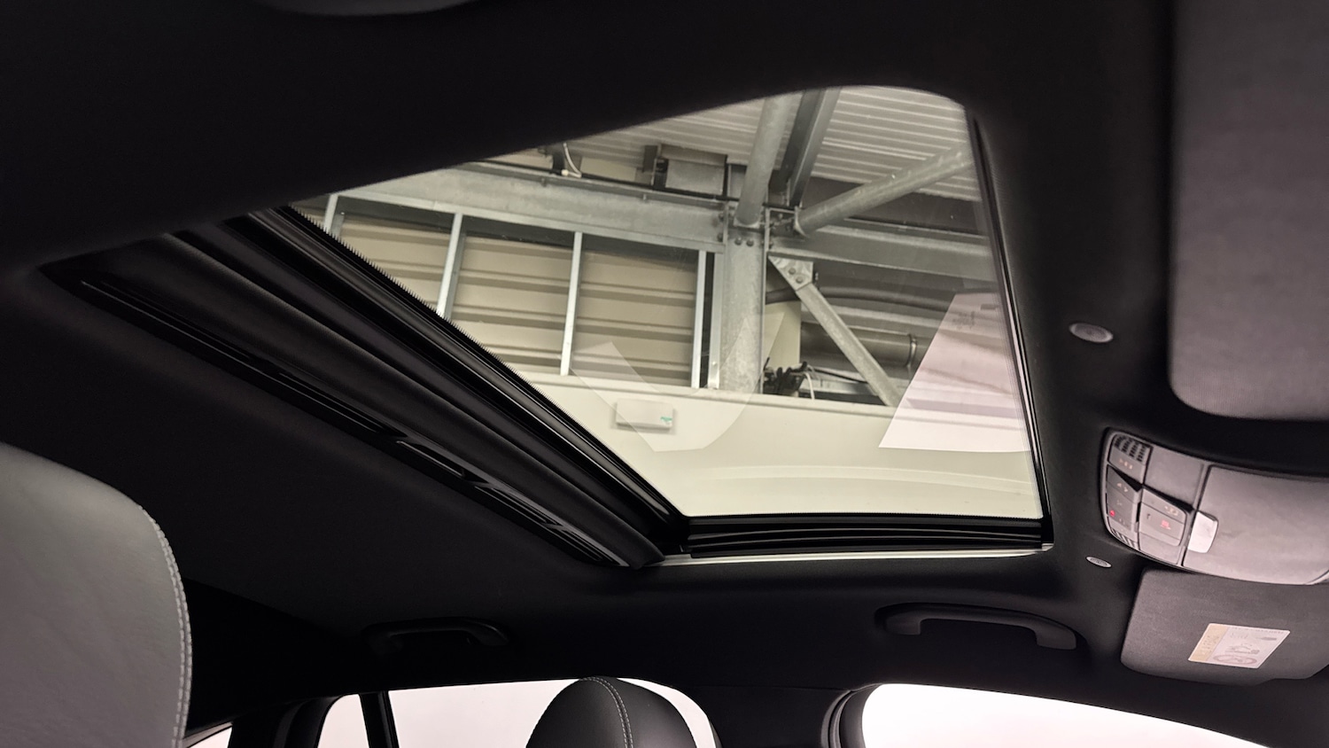 Used Mercedes-Benz EQC 2022 for sale - 76649956: Photo 28