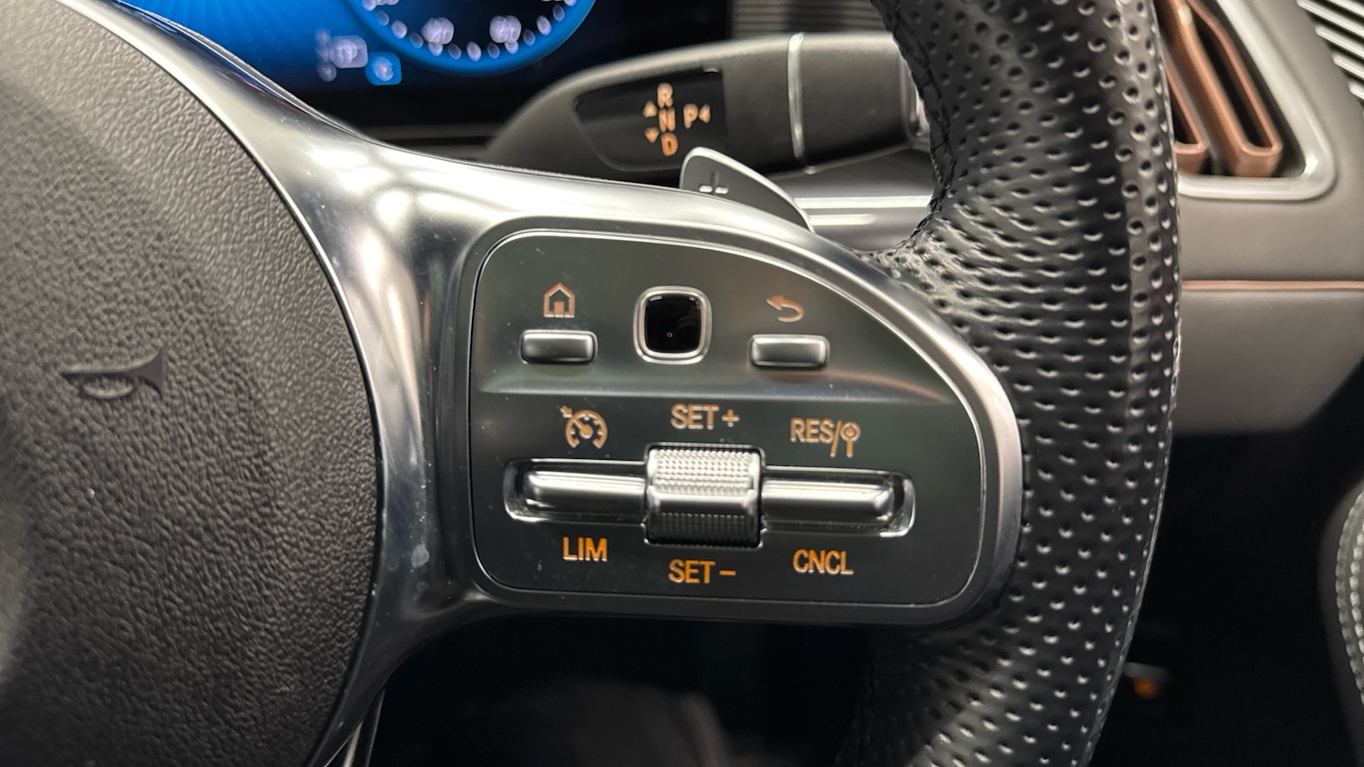 Used Mercedes-Benz EQC 2022 for sale - 76649956: Photo 31