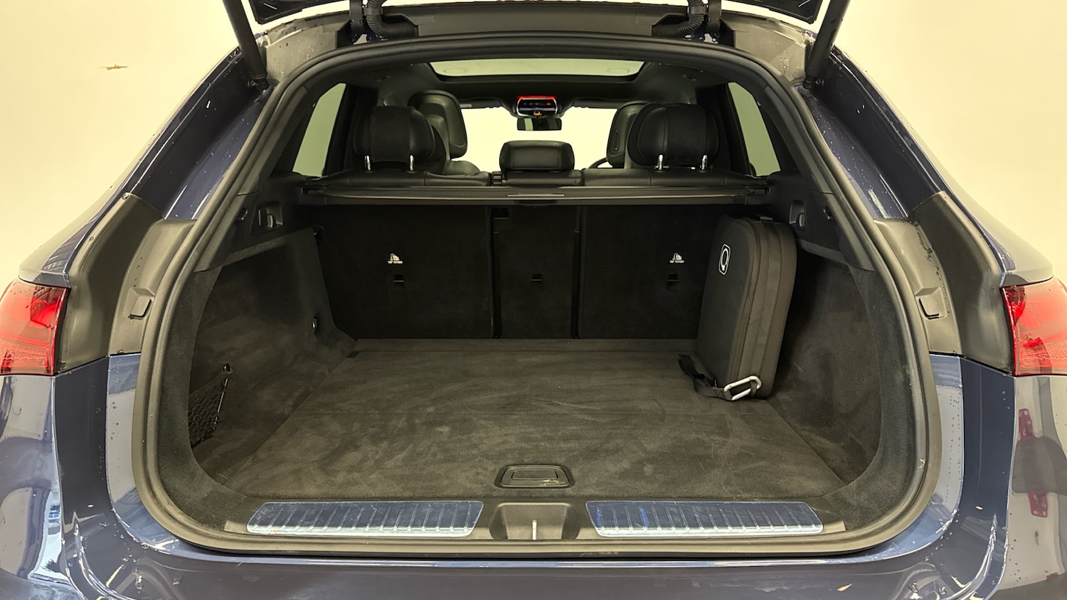 Used Mercedes-Benz EQA 2024 for sale - 77326009: Photo 4