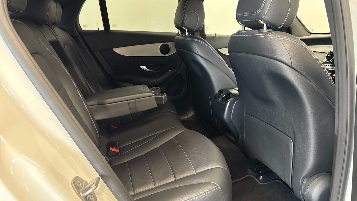 Used Mercedes-Benz GLC 2019 for sale - 76159847: Photo 22