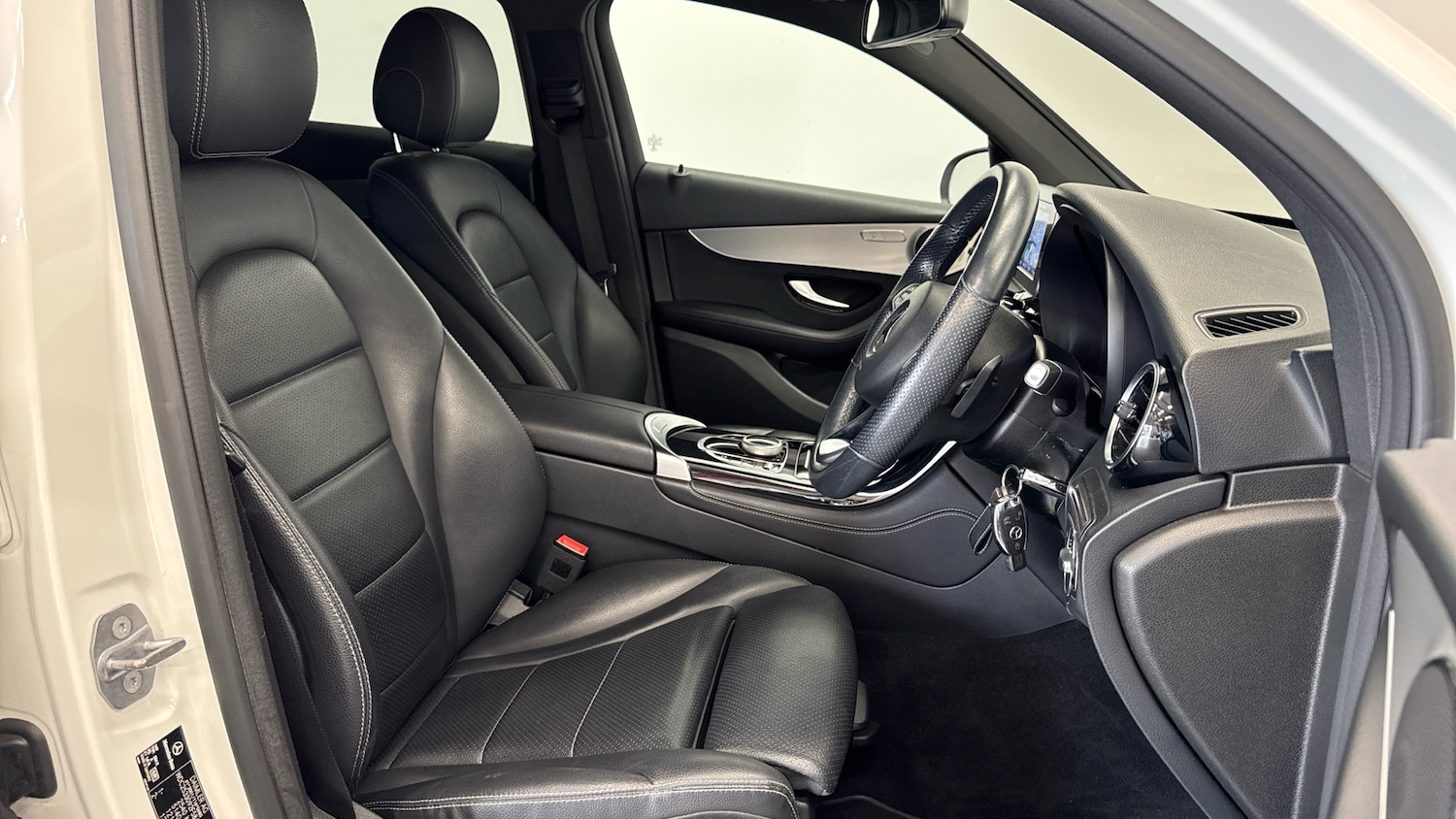 Used Mercedes-Benz GLC 2019 for sale - 76159847: Photo 27