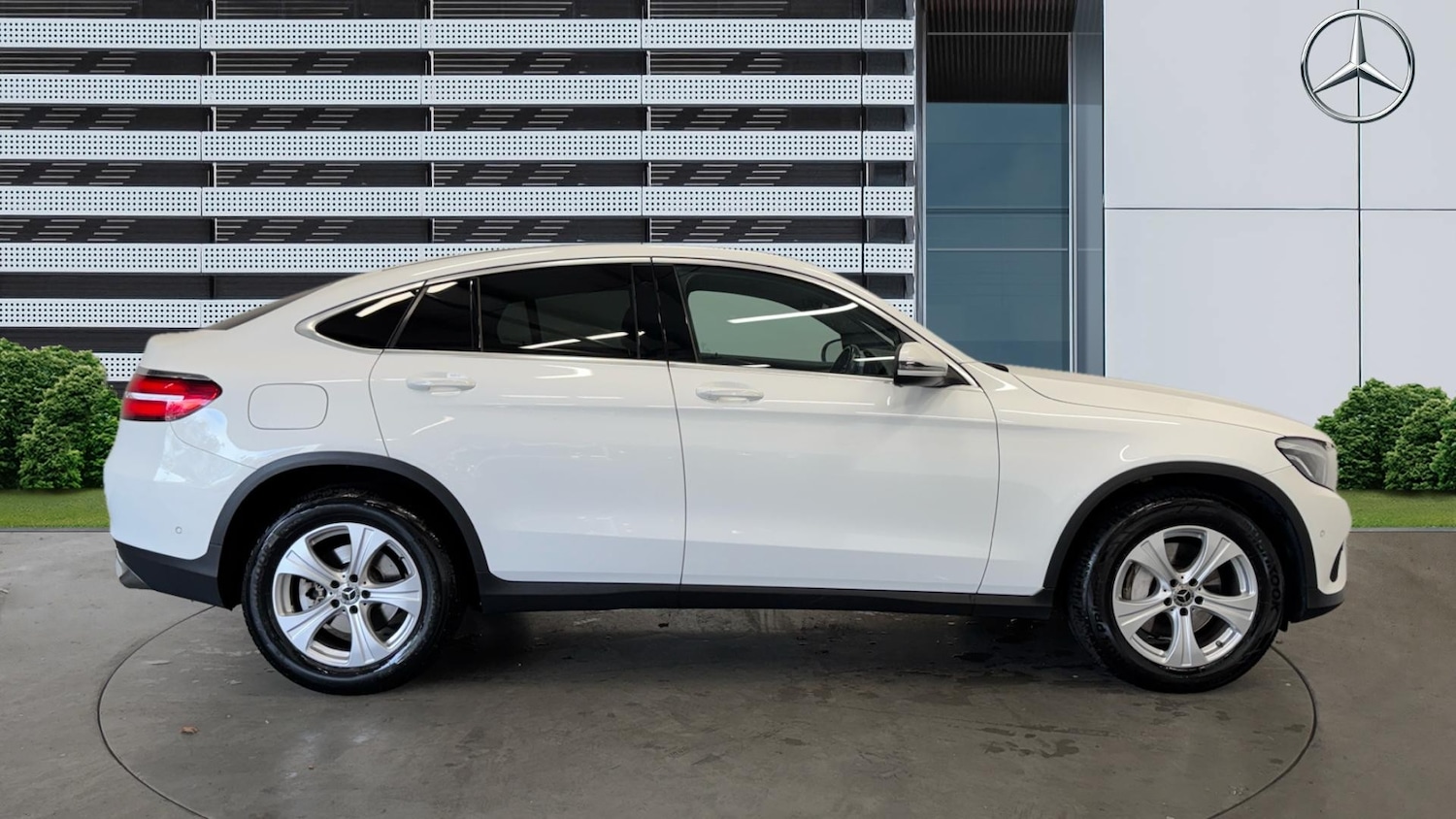 Used Mercedes-Benz GLC 2019 for sale - 76159847: Photo 5