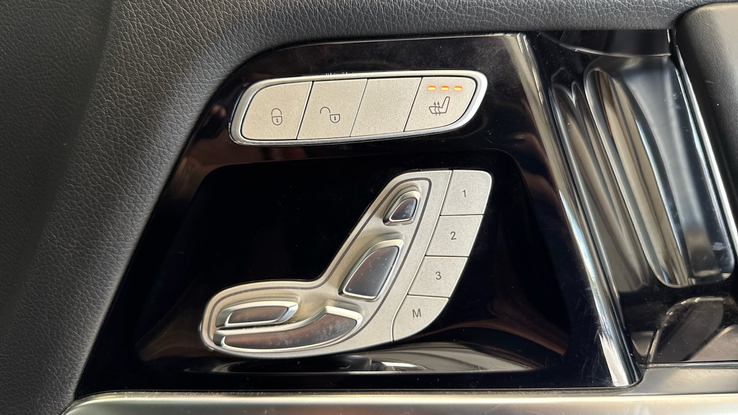 Used Mercedes-Benz G-Class 2020 for sale - 76026022: Photo 26