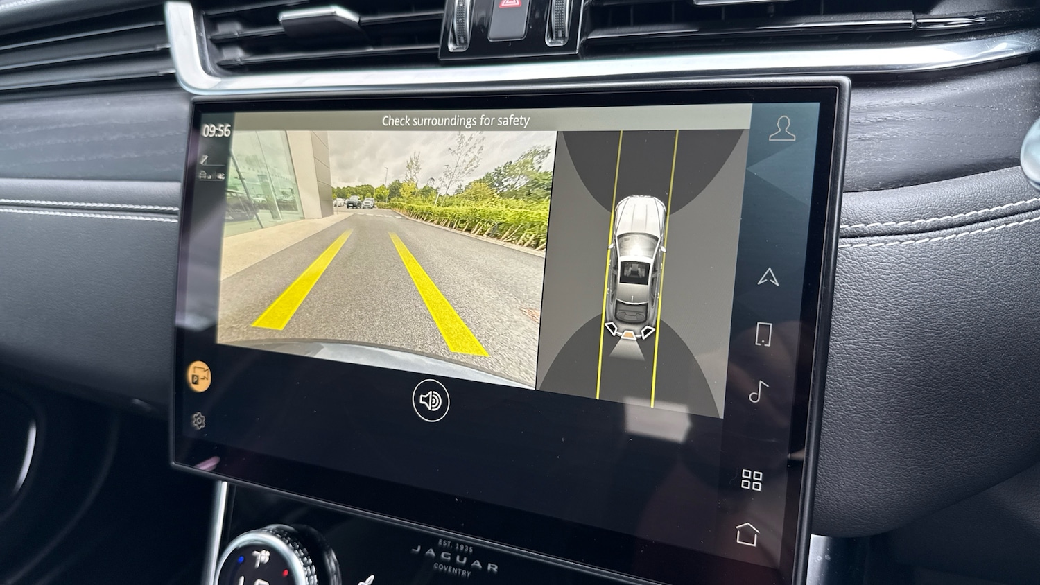 Used Jaguar XF 2023 for sale - 76449505: Photo 12