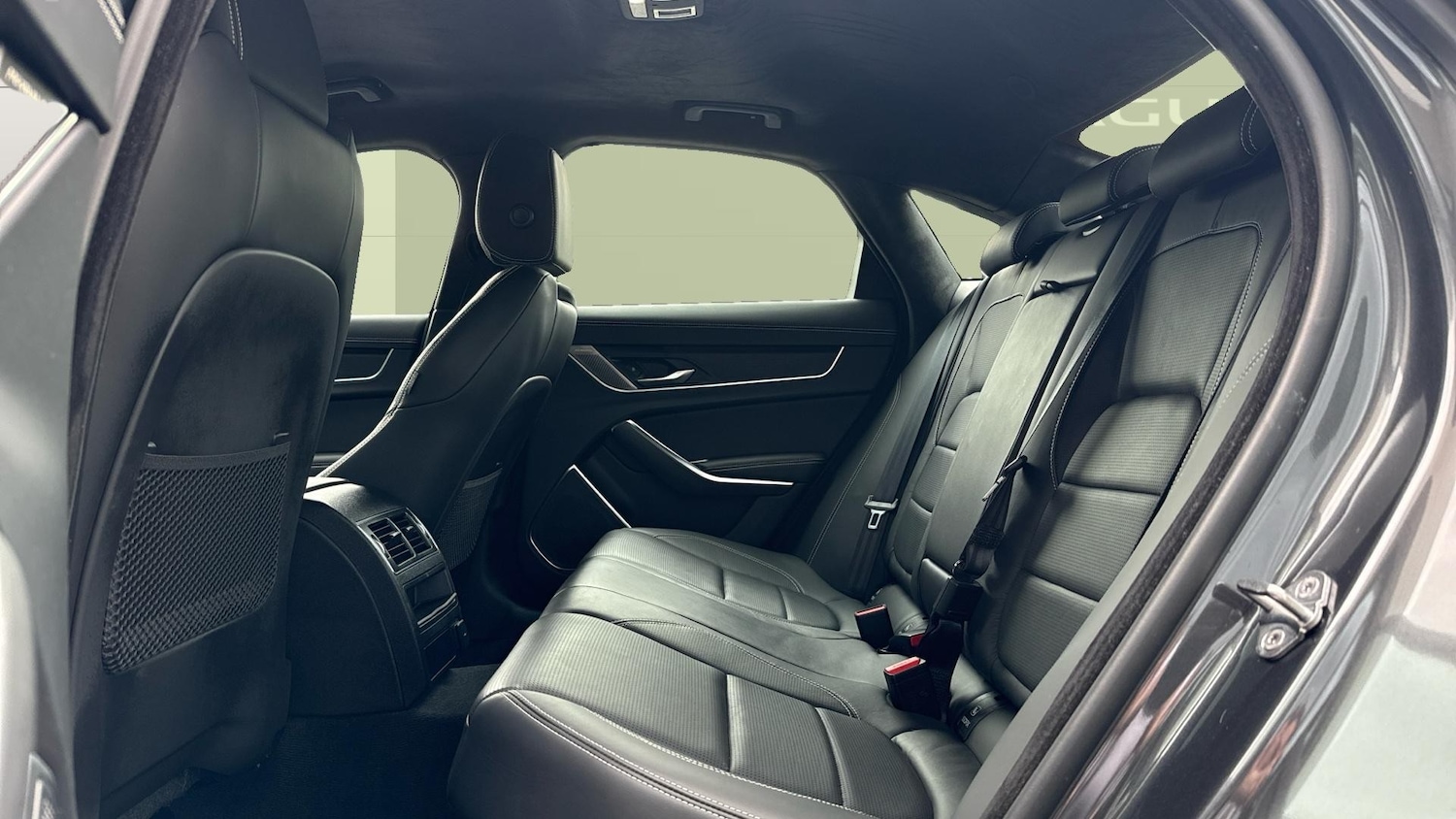 Used Jaguar XF 2023 for sale - 76449505: Photo 4