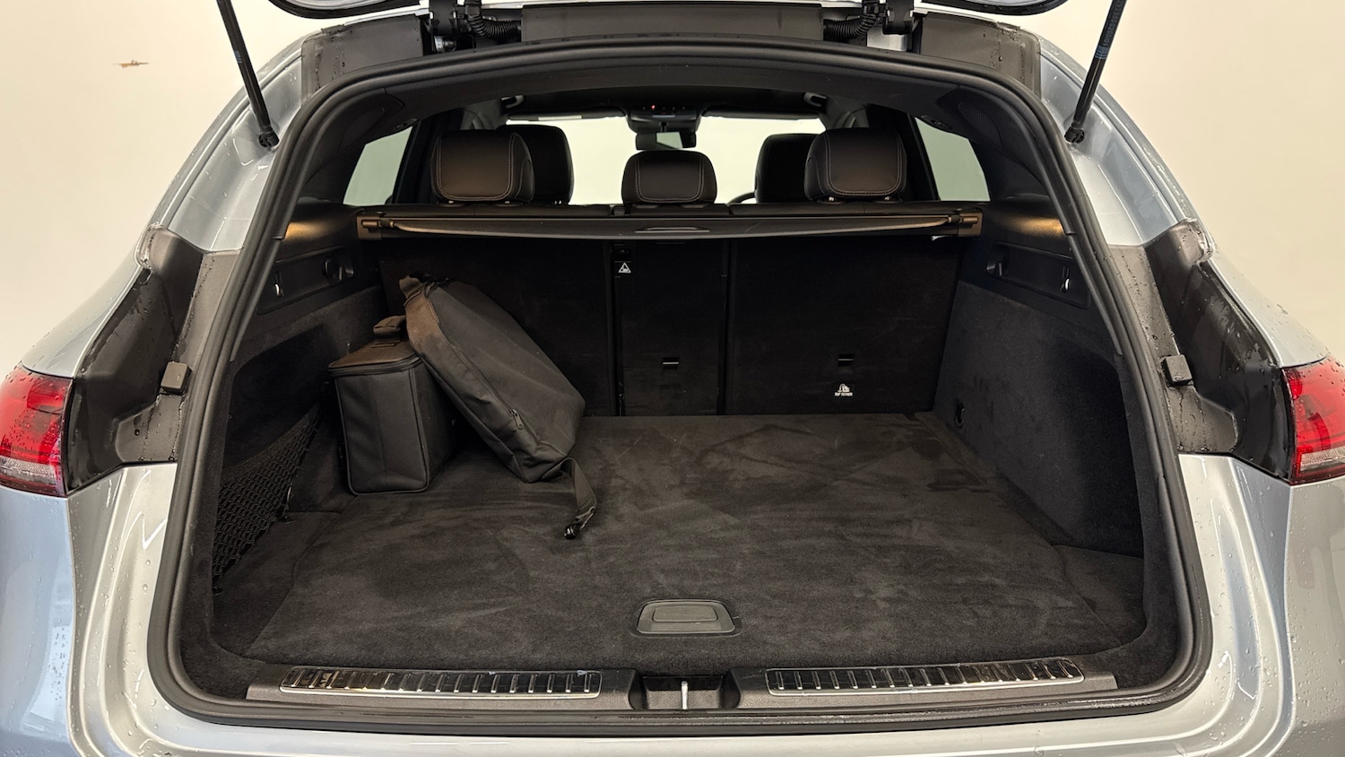 Used Mercedes-Benz EQC 2021 for sale - 77258031: Photo 4