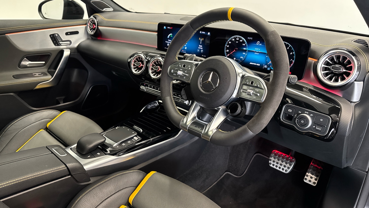 Used Mercedes-Benz A-Class 2022 for sale - 76008687: Photo 11