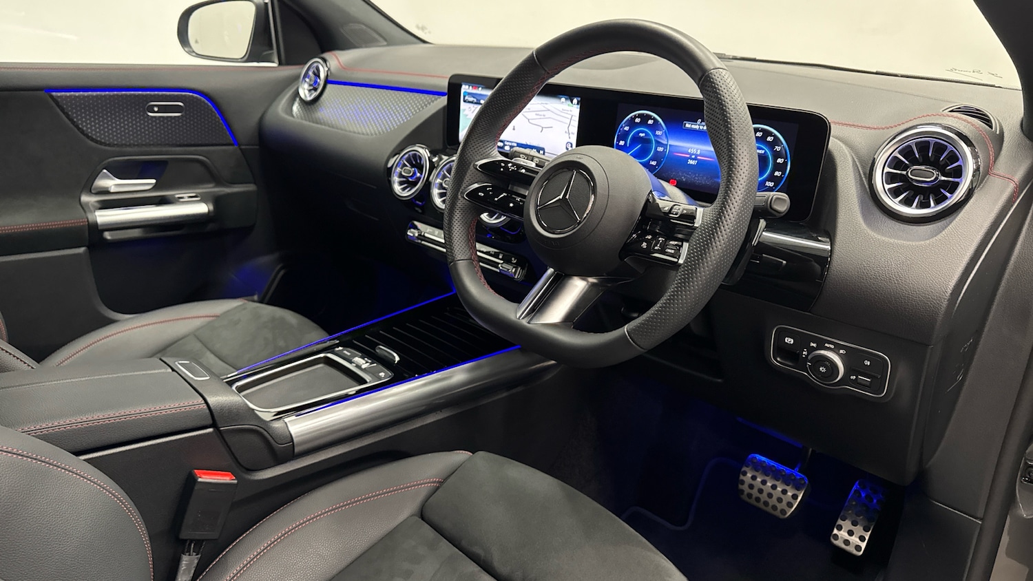 Used Mercedes-Benz EQA 2025 for sale - 76421760: Photo 11