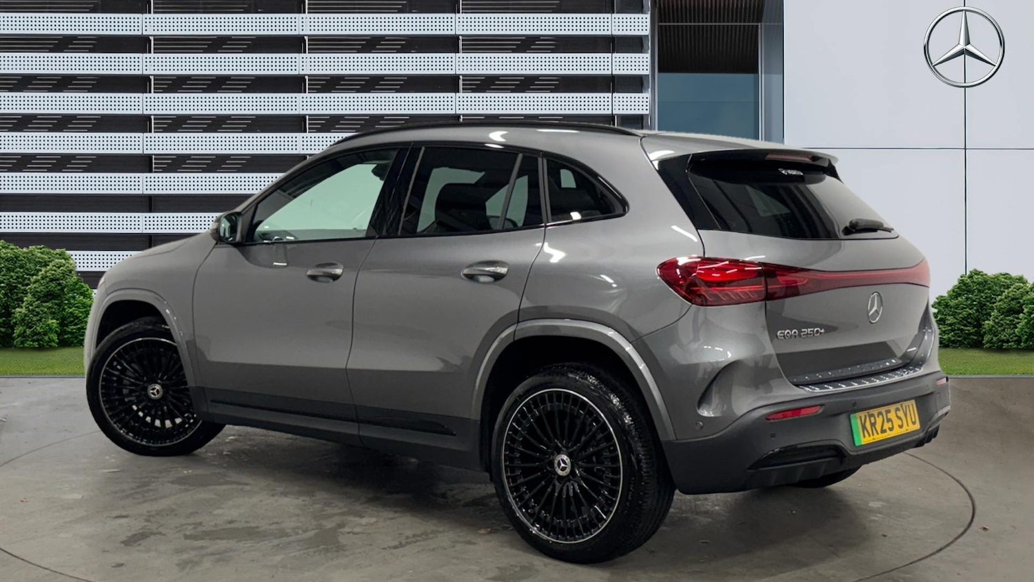 Used Mercedes-Benz EQA 2025 for sale - 76421760: Photo 2