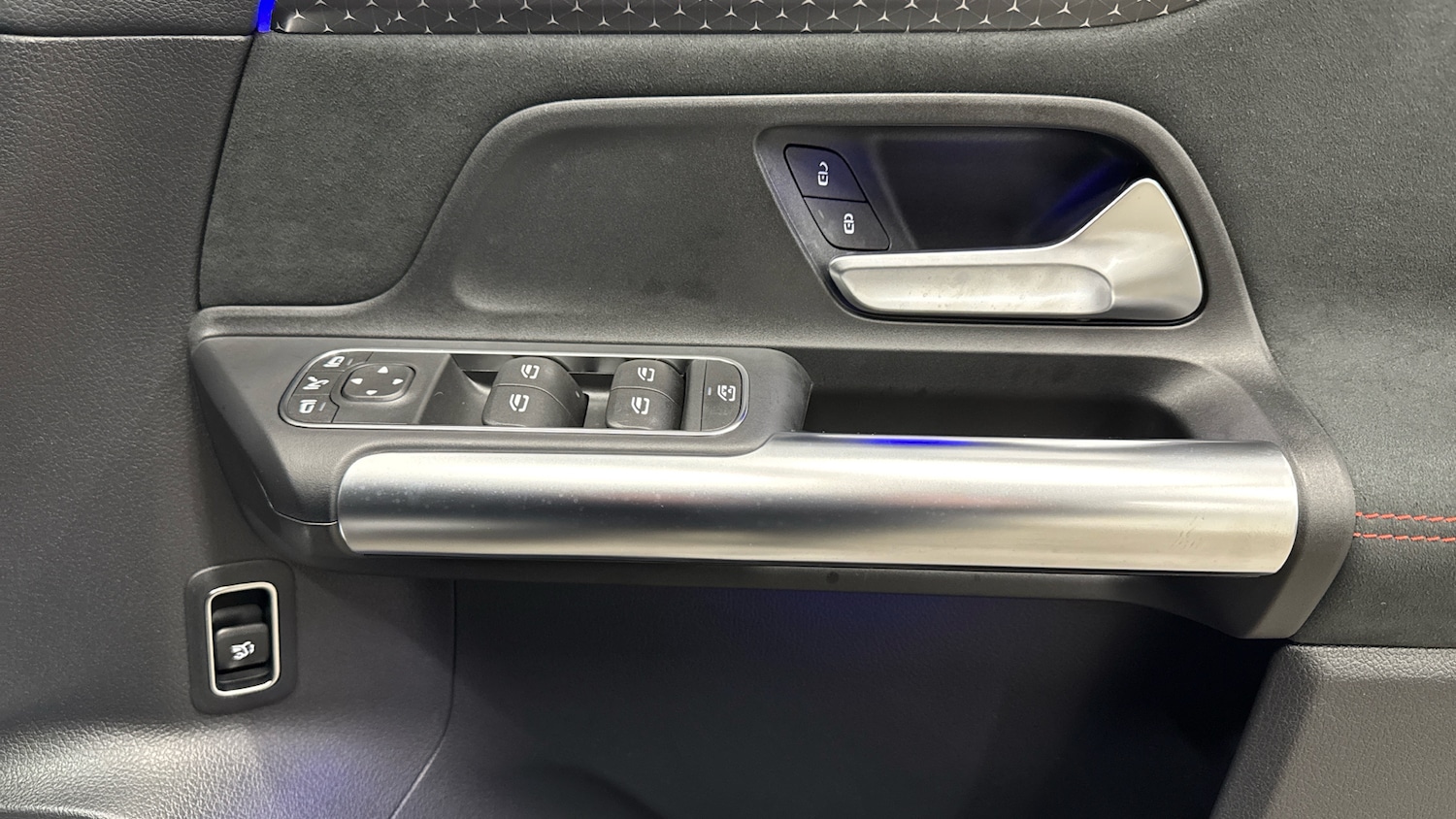 Used Mercedes-Benz EQA 2025 for sale - 76421760: Photo 25