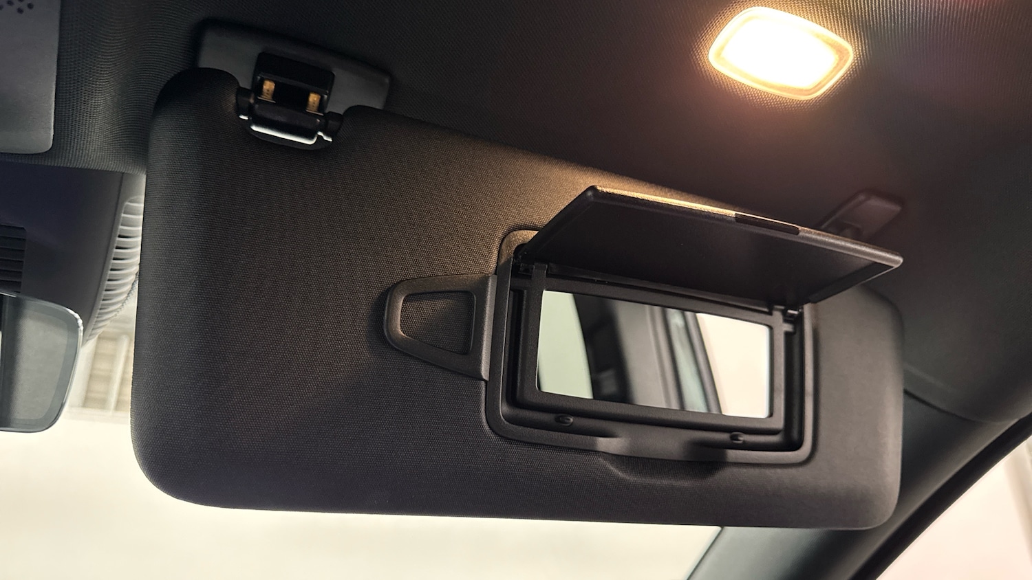 Used Mercedes-Benz EQA 2025 for sale - 76421760: Photo 37