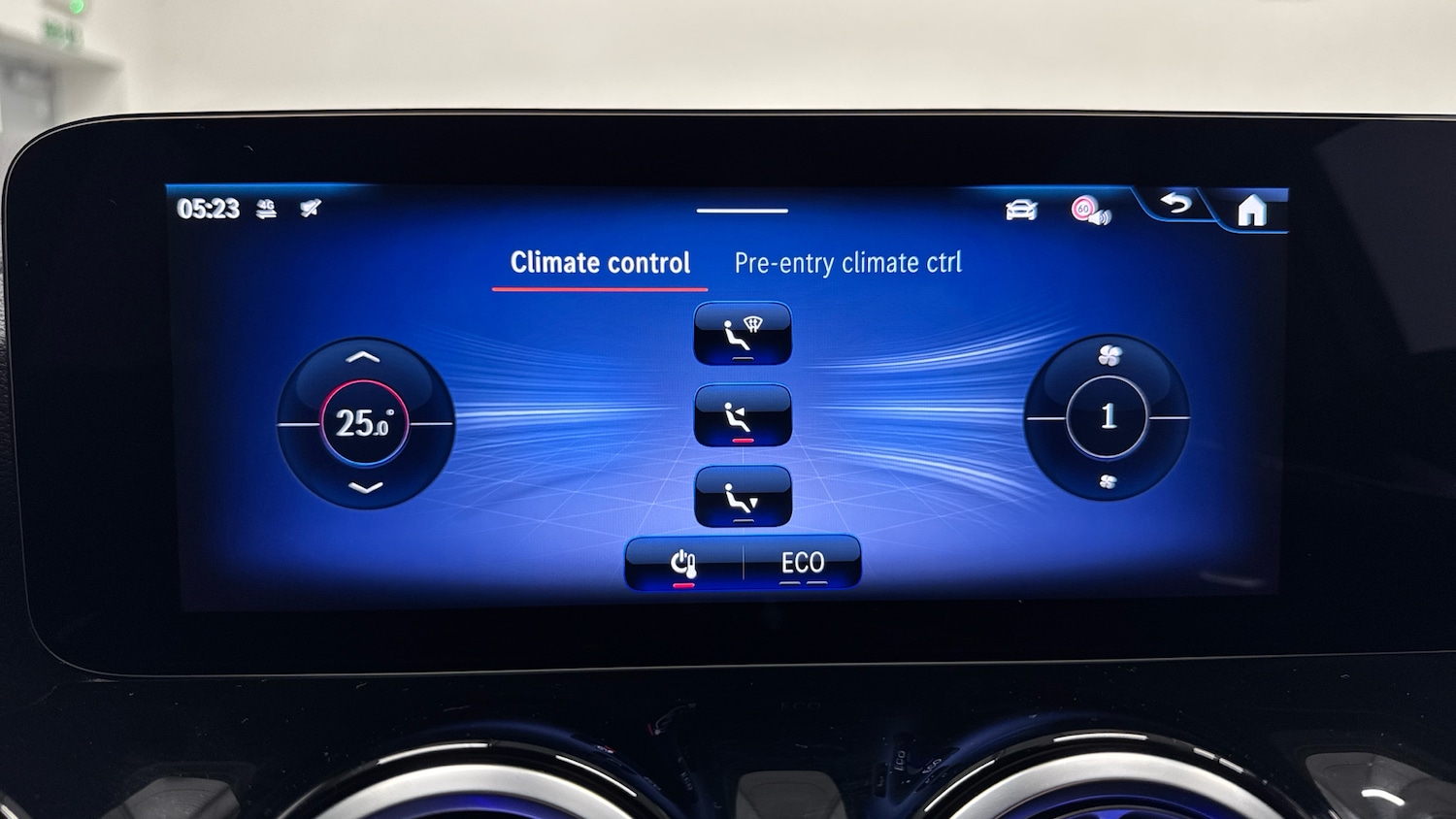 Used Mercedes-Benz EQA 2025 for sale - 76421760: Photo 39