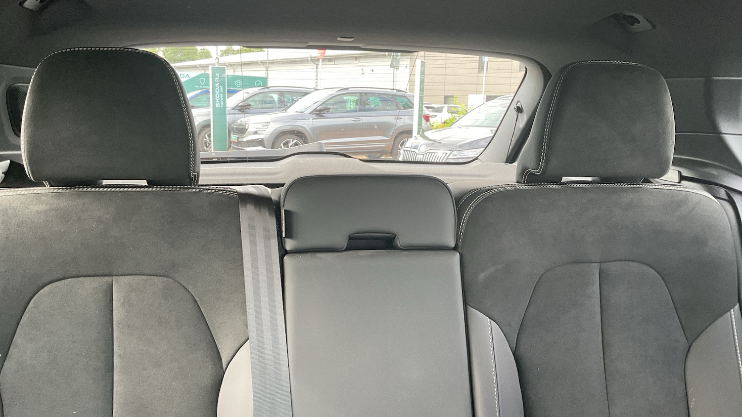 Used Volvo XC40 2022 for sale - 76332016: Photo 16