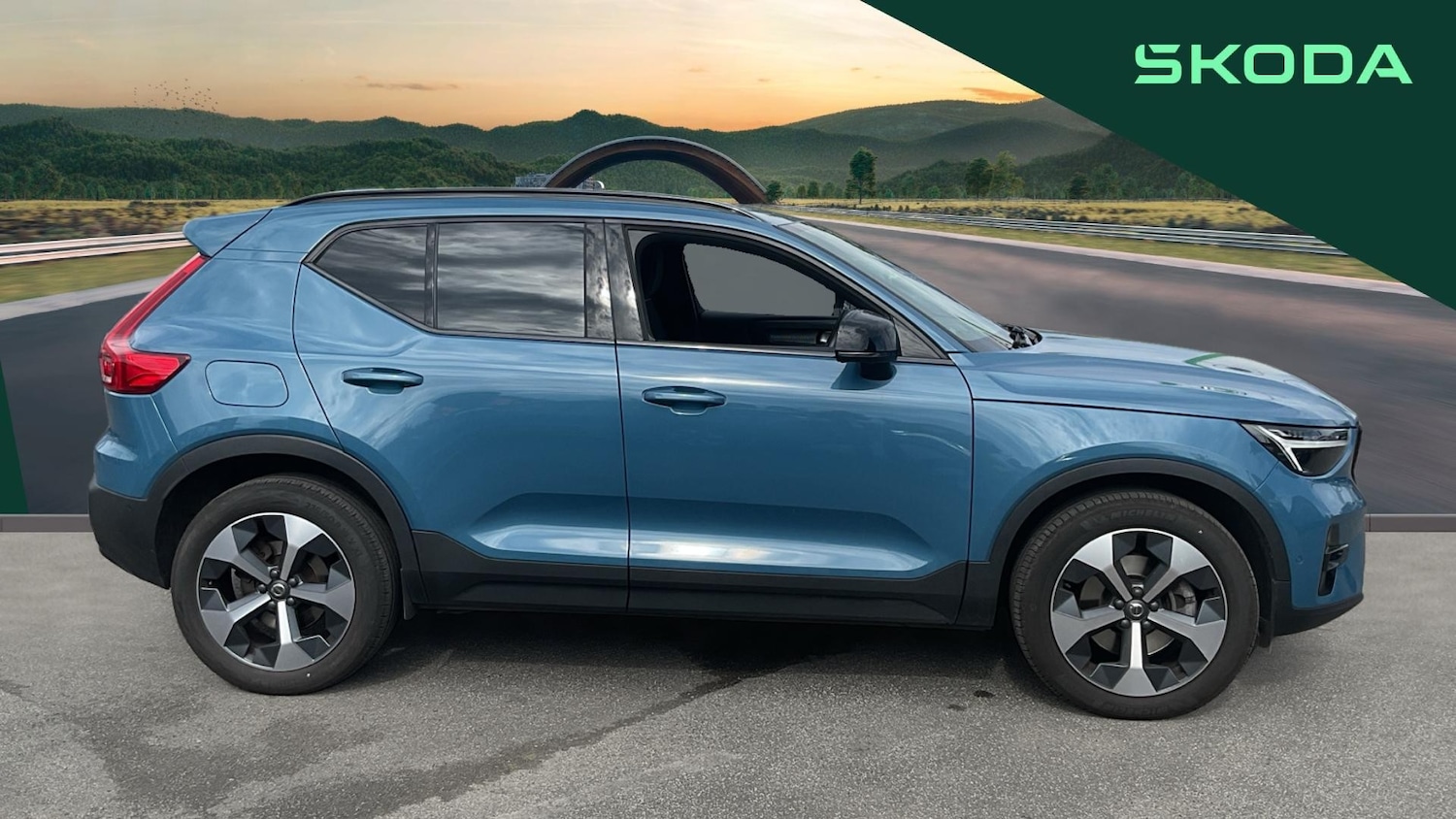 Used Volvo XC40 2022 for sale - 76332016: Photo 4