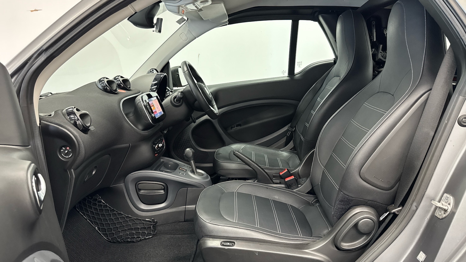 Used smart fortwo 2018 for sale - 76792911: Photo 16