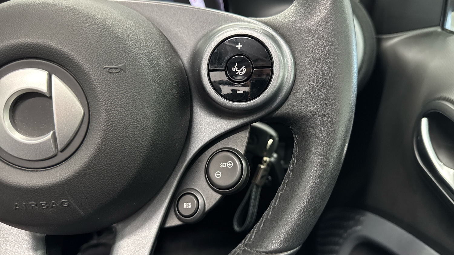 Used smart fortwo 2018 for sale - 76792911: Photo 27