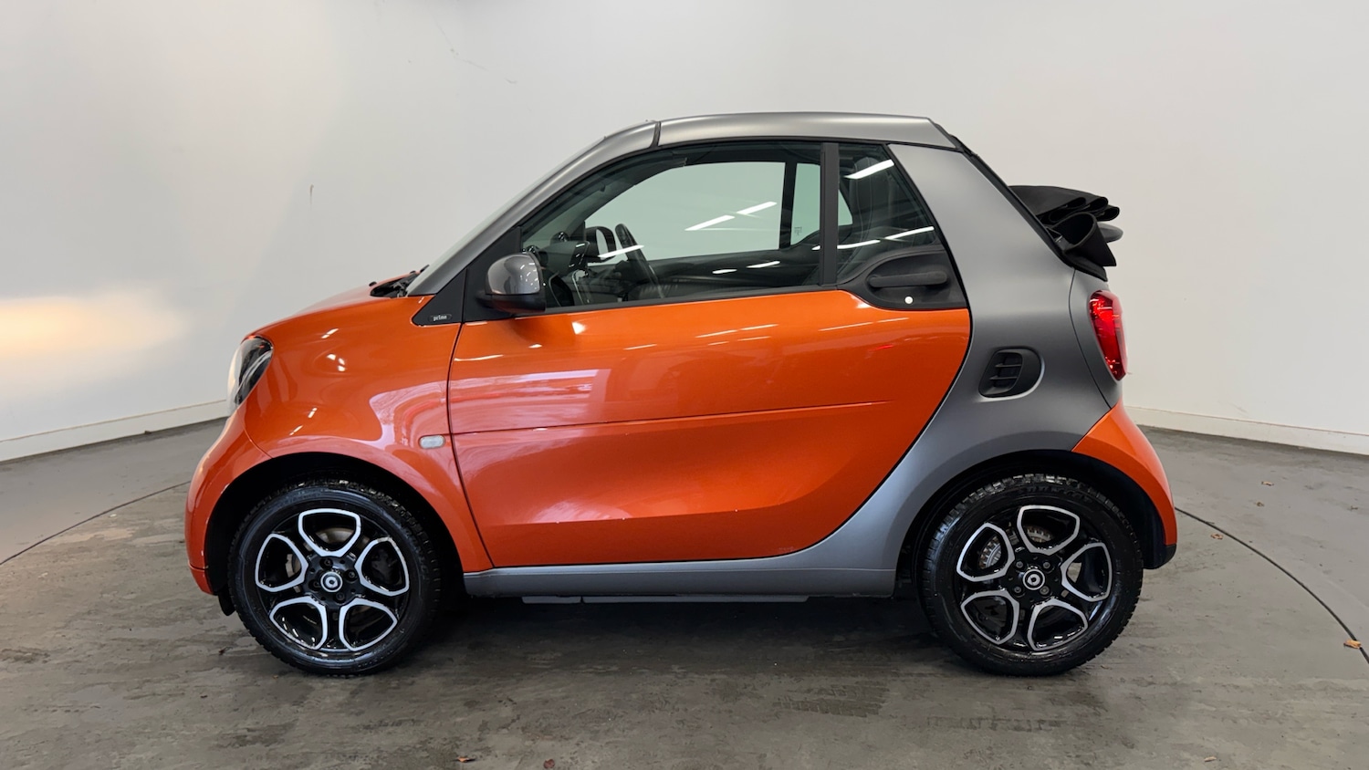 Used smart fortwo 2018 for sale - 76792911: Photo 42