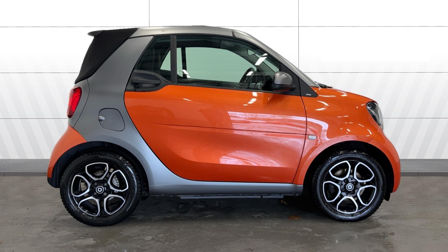 Used smart fortwo 2018 for sale - 76792911: Photo 5