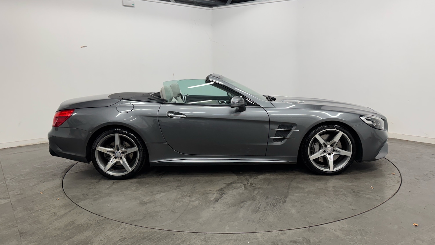 Used Mercedes-Benz SL 2016 for sale - 76531293: Photo 22
