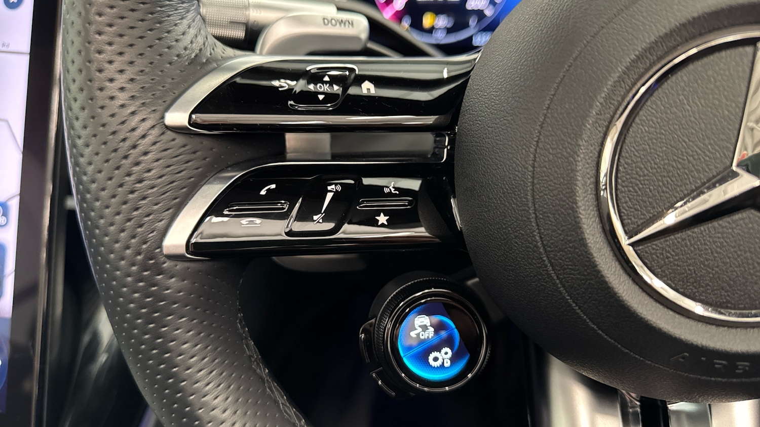 Used Mercedes-Benz SL 2023 for sale - 76948191: Photo 26