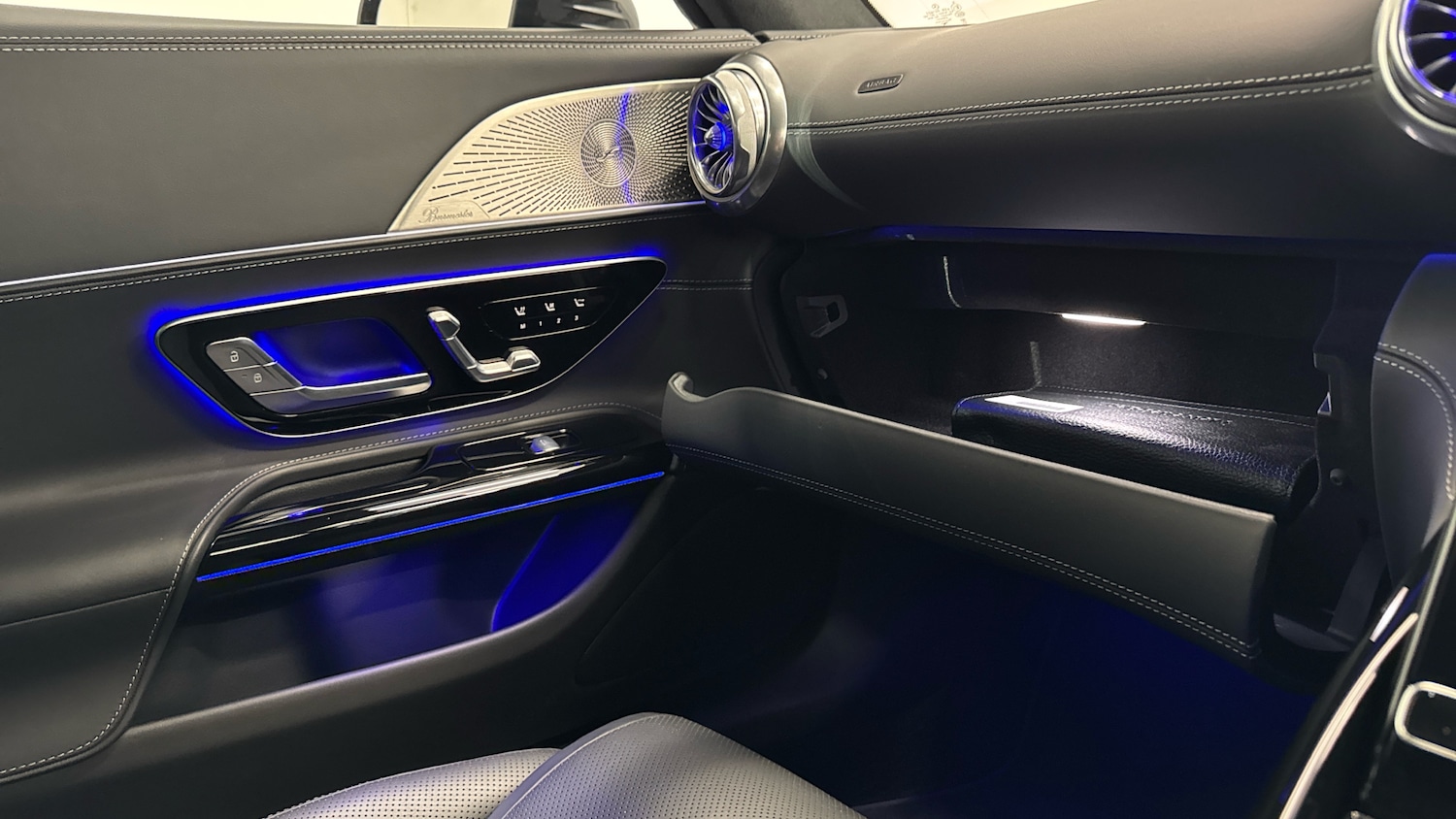 Used Mercedes-Benz SL 2023 for sale - 76948191: Photo 32