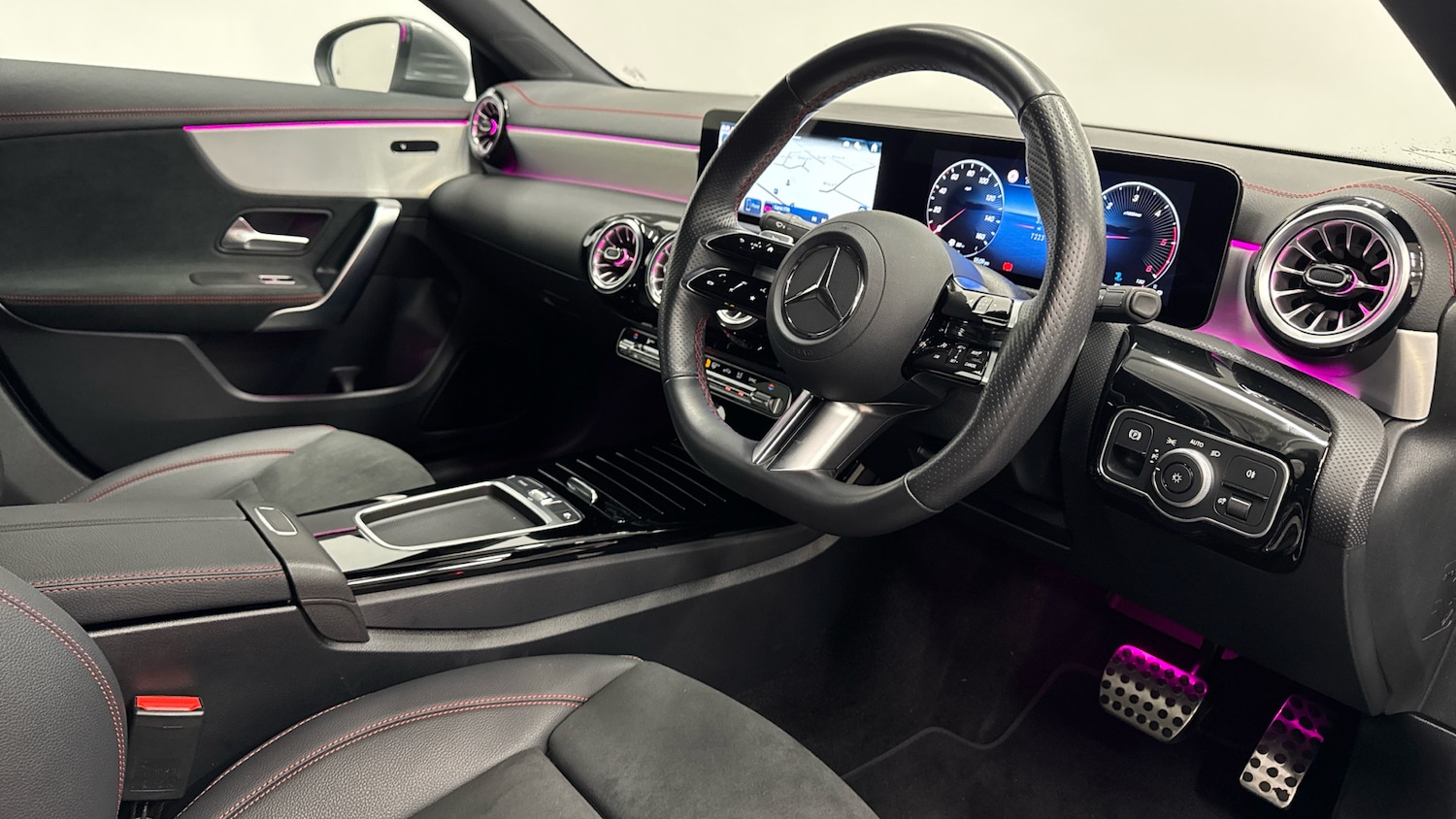 Used Mercedes-Benz CLA 2024 for sale - 76795019: Photo 11