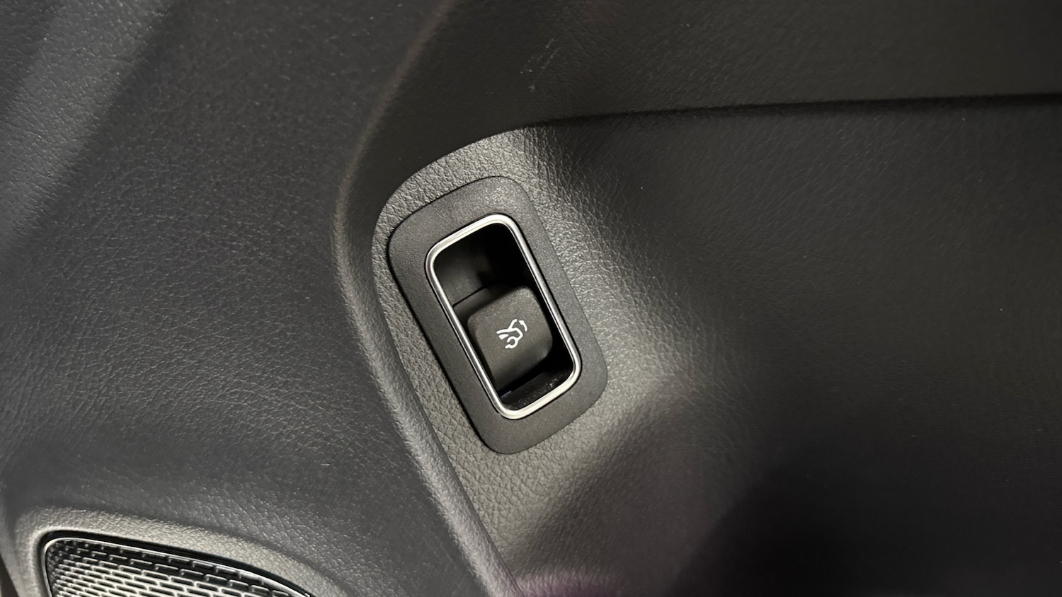 Used Mercedes-Benz CLA 2024 for sale - 76795019: Photo 25