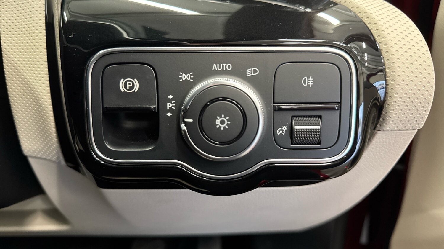 Used Mercedes-Benz A-Class 2021 for sale - 77567337: Photo 26