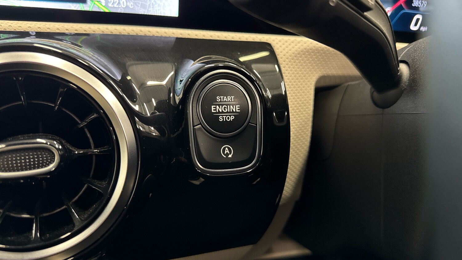 Used Mercedes-Benz A-Class 2021 for sale - 77567337: Photo 30