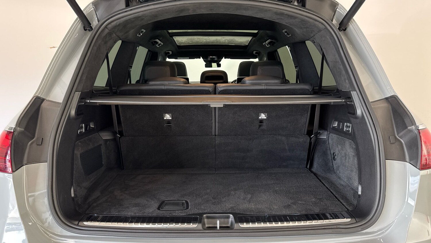 Used Mercedes-Benz GLS 2024 for sale - 76777933: Photo 4