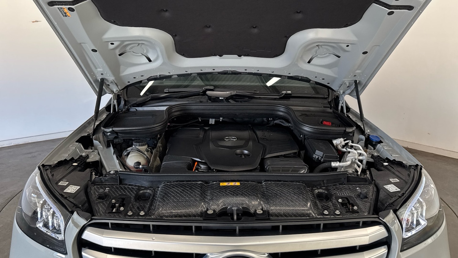 Used Mercedes-Benz GLS 2024 for sale - 76777933: Photo 8