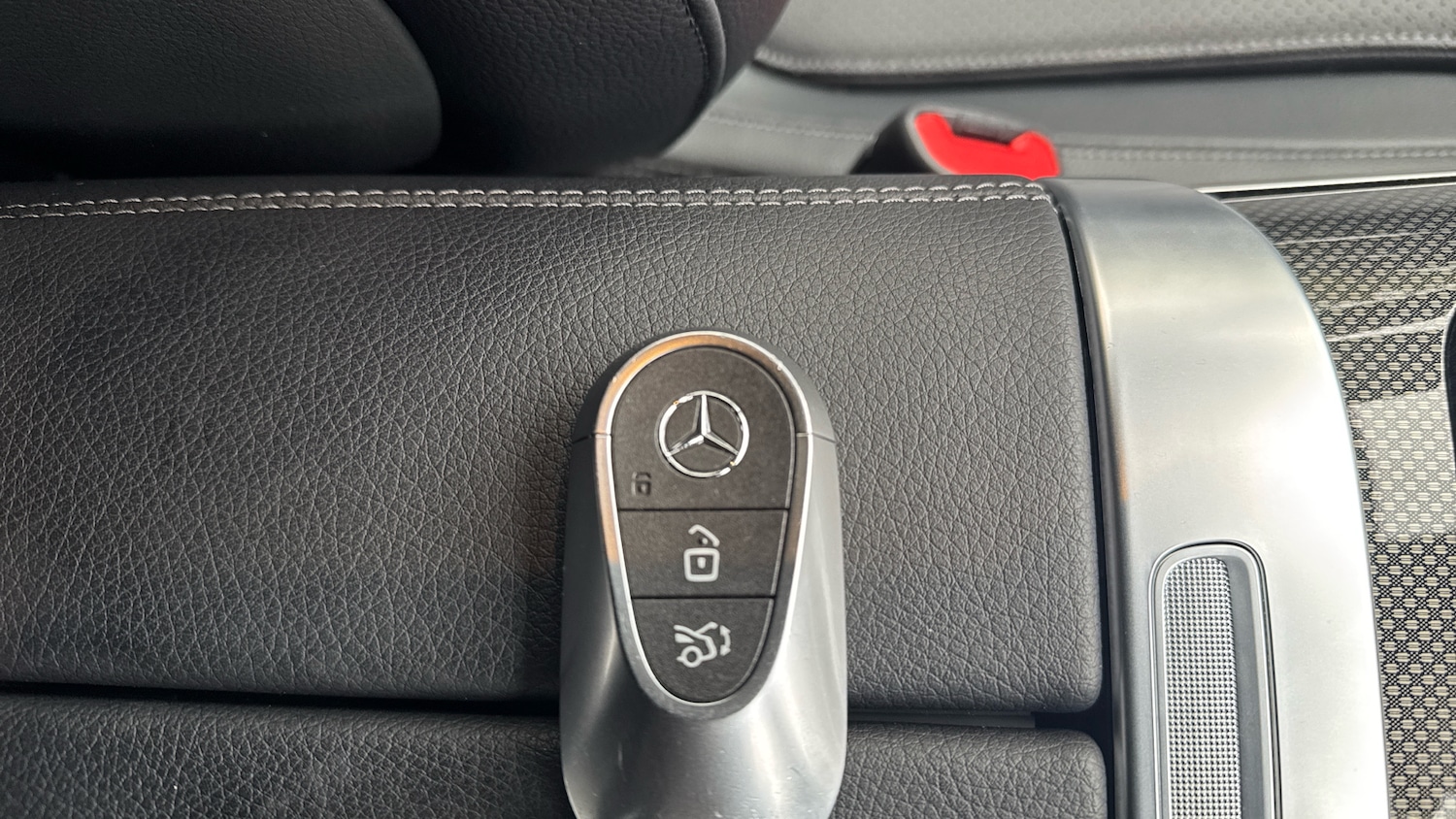 Used Mercedes-Benz GLC 2024 for sale - 77353533: Photo 20