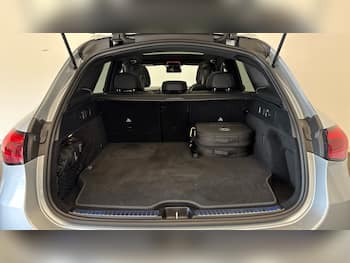 Used Mercedes-Benz GLC 2025 for sale - 79448700: Photo