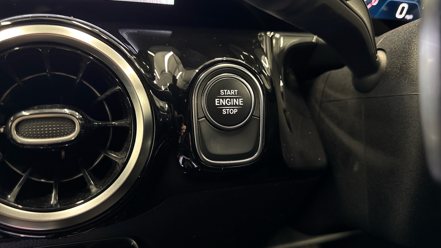 Used Mercedes-Benz GLA 2020 for sale - 77046509: Photo 32