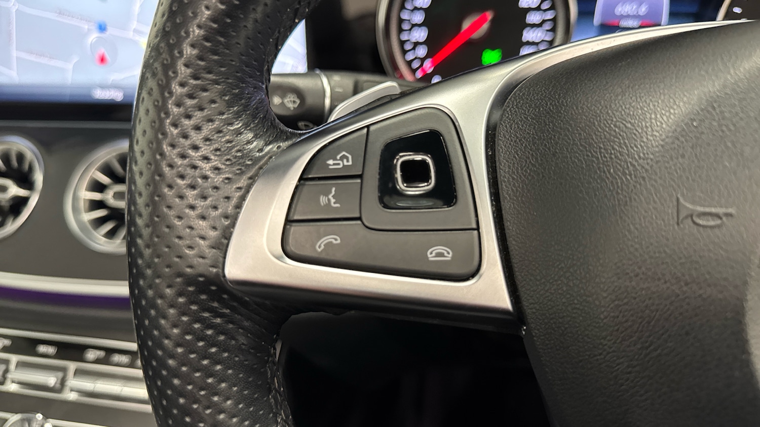 Used Mercedes-Benz E Class 2018 for sale - 76983871: Photo 26