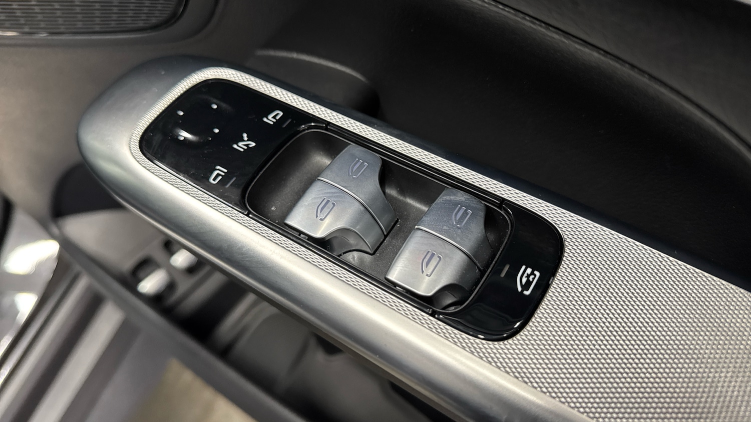 Used Mercedes-Benz GLC 2025 for sale - 77171084: Photo 24