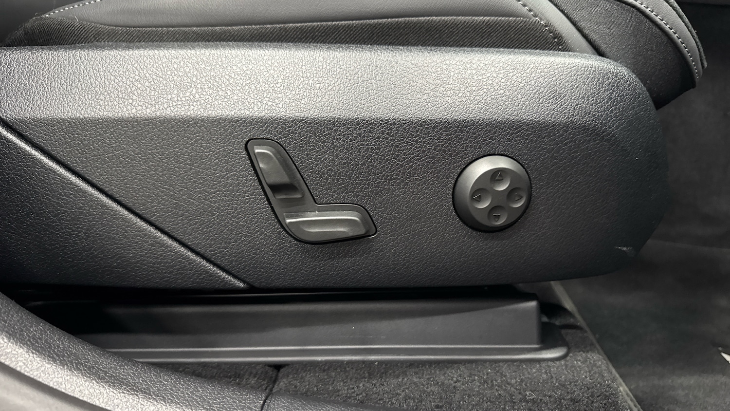 Used Mercedes-Benz GLC 2025 for sale - 77171084: Photo 26