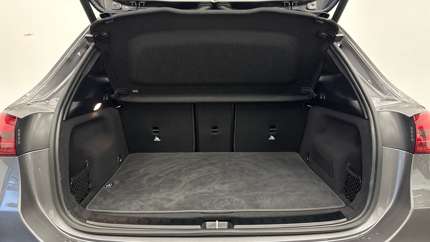 Used Mercedes-Benz EQA 2024 for sale - 77012242: Photo 4