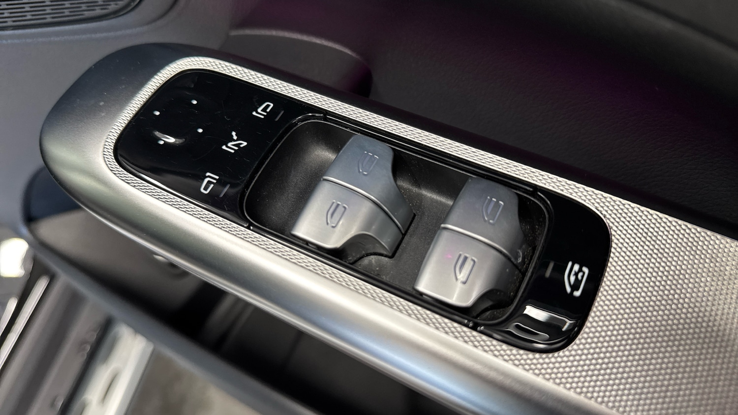 Used Mercedes-Benz GLC 2024 for sale - 76707676: Photo 24