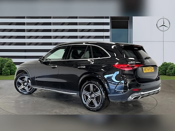 Used Mercedes-Benz GLC 2024 for sale - 76707676: Photo