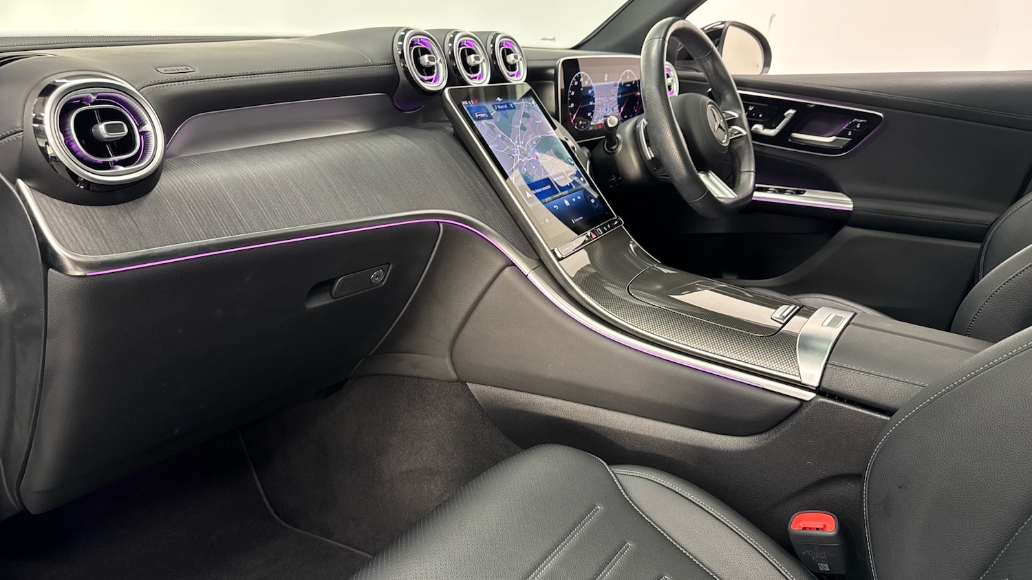 Used Mercedes-Benz GLC 2024 for sale - 76707676: Photo 9