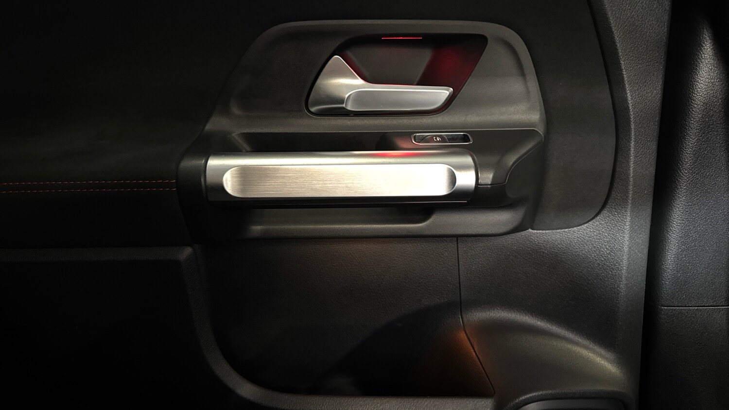 Used Mercedes-Benz GLB 2023 for sale - 78010947: Photo 22