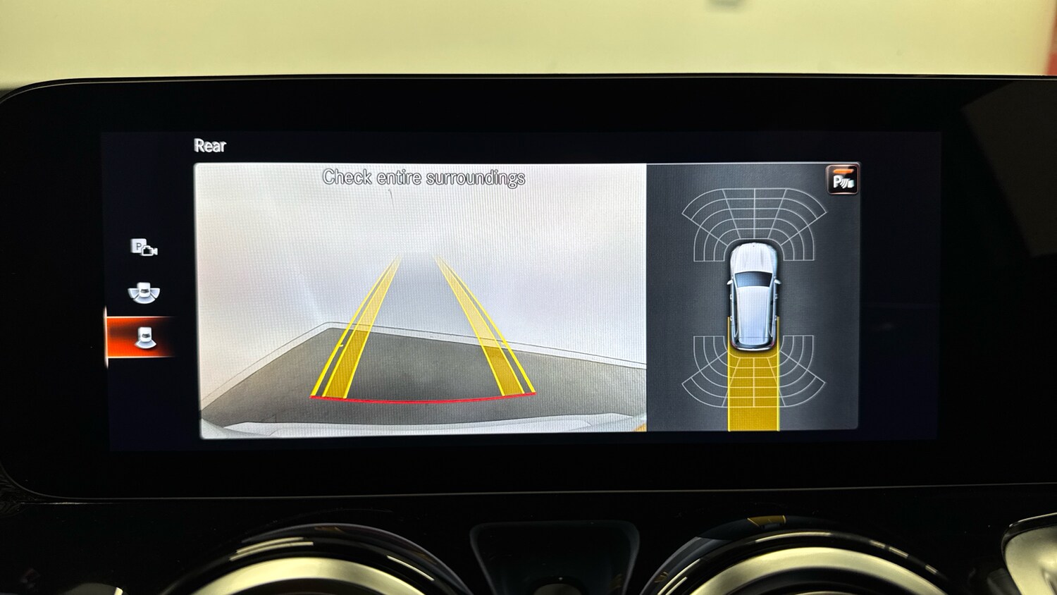 Used Mercedes-Benz GLB 2023 for sale - 78010947: Photo 38