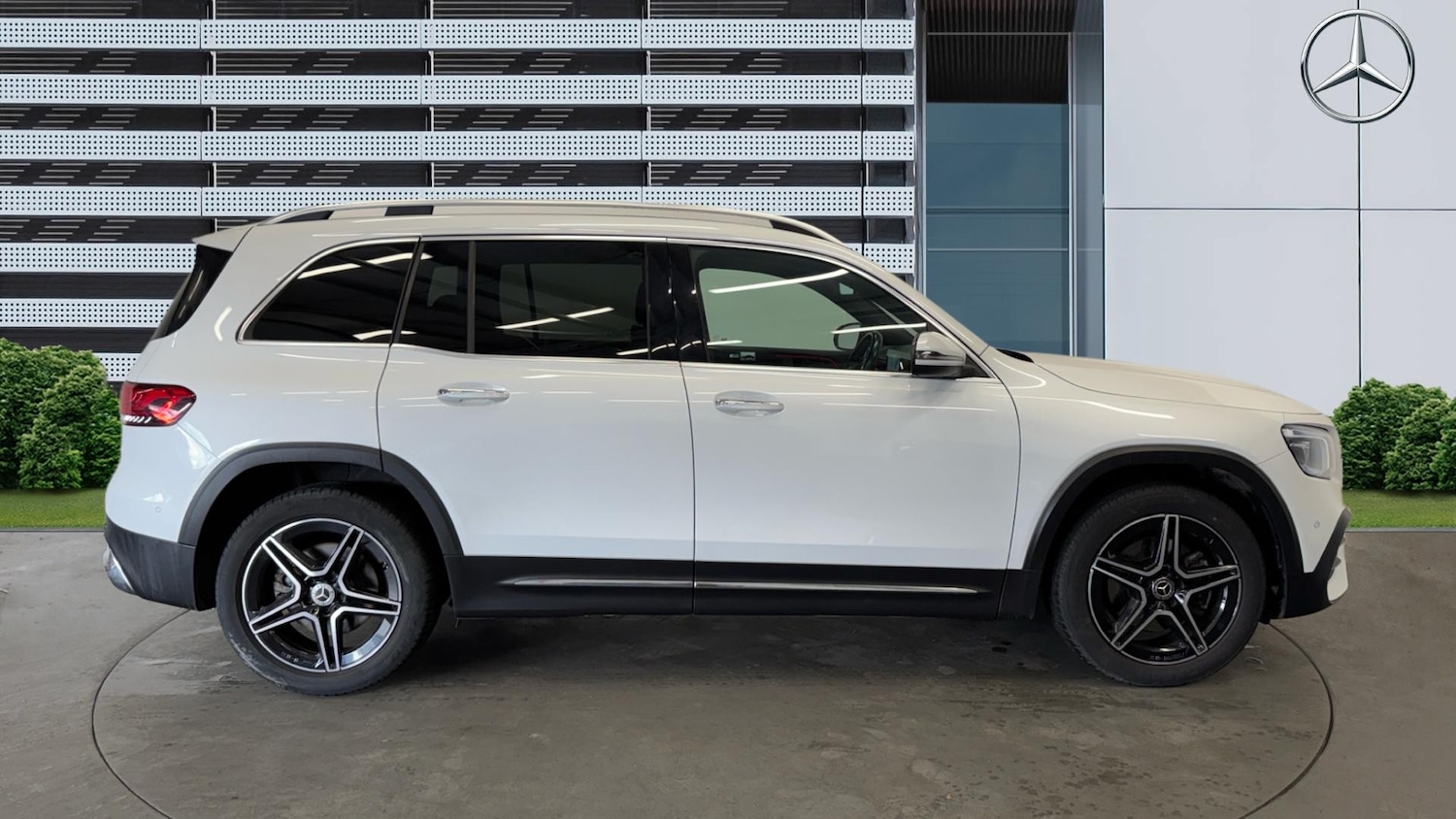 Used Mercedes-Benz GLB 2023 for sale - 78010947: Photo 5