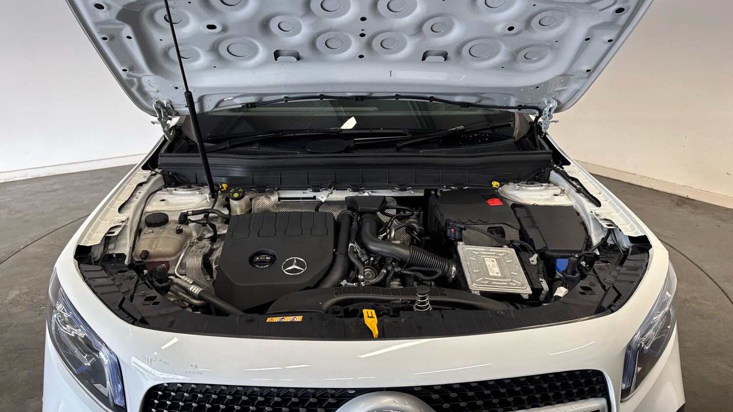 Used Mercedes-Benz GLB 2023 for sale - 78010947: Photo 8